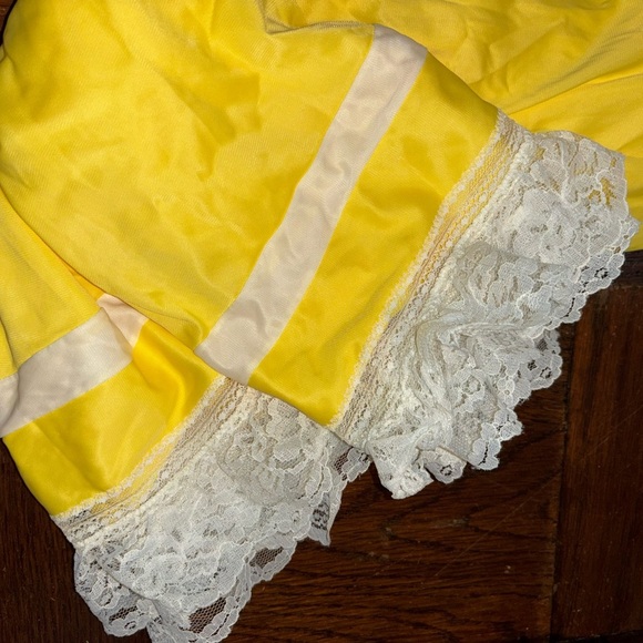 Vtg vasserate nightgown - Picture 7 of 8